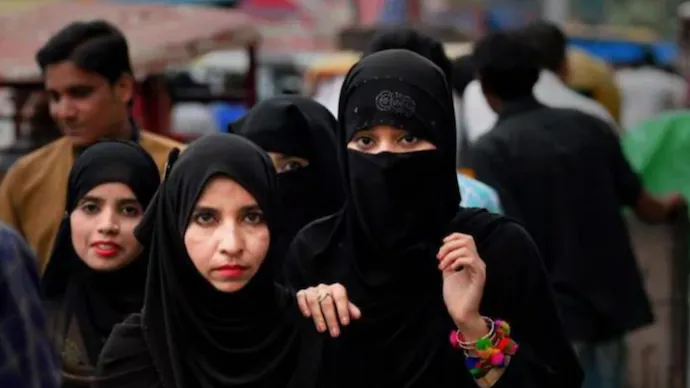 women from muslim community rally in favor of waqf amendment bill