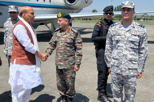J-K: Defence Minister Rajnath Singh reaches Srinagar; to meet with Army troops rajnath singh