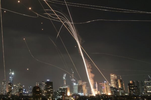 Iran–Israel Conflict Continues, Triggering Global Security Risks and Oil Supply Concerns