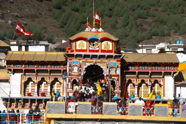 badrinath temple donation row